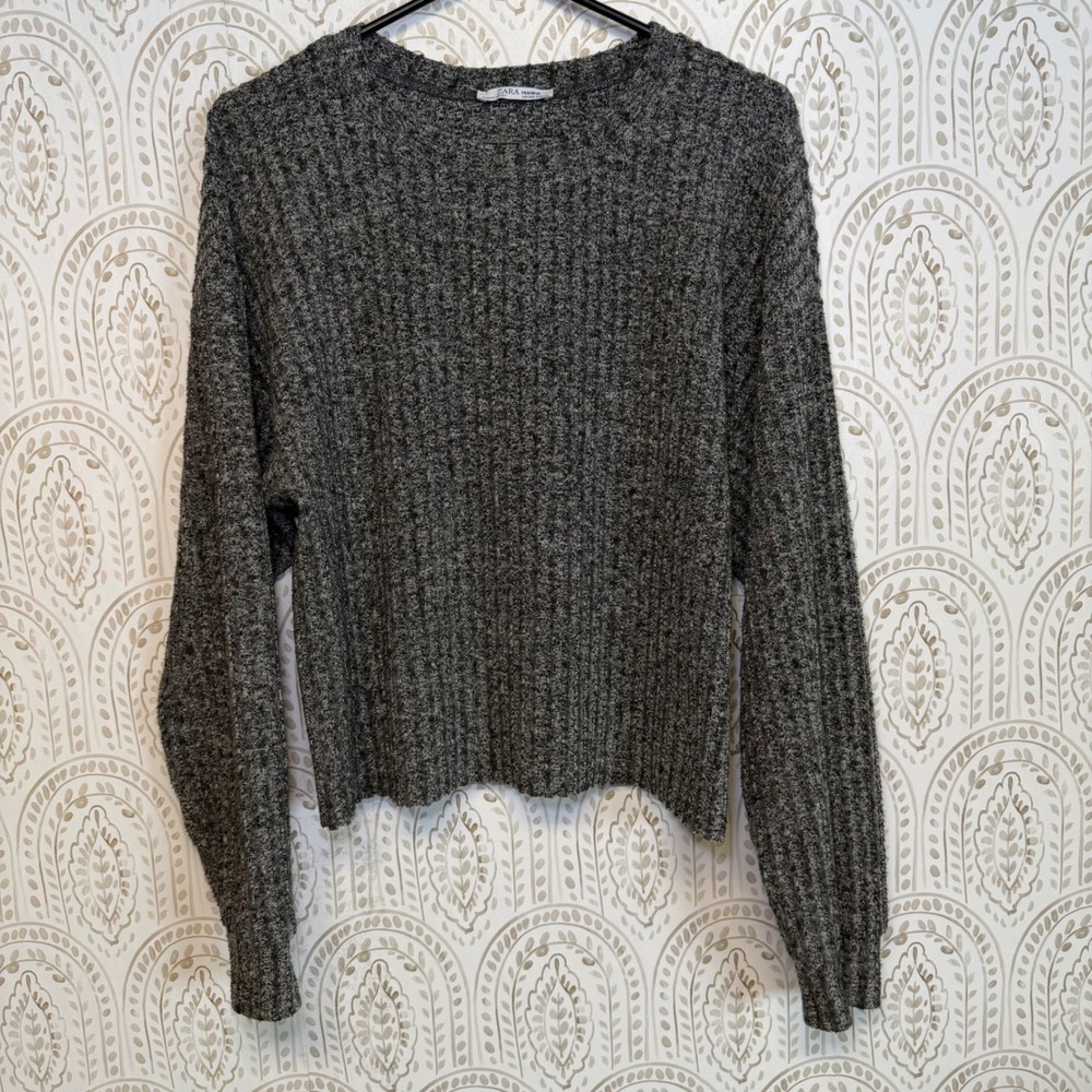 Zara Trafaluc Grey Ribbed Knit Sweater‎ Long Sleeve Crew Neck Size Small